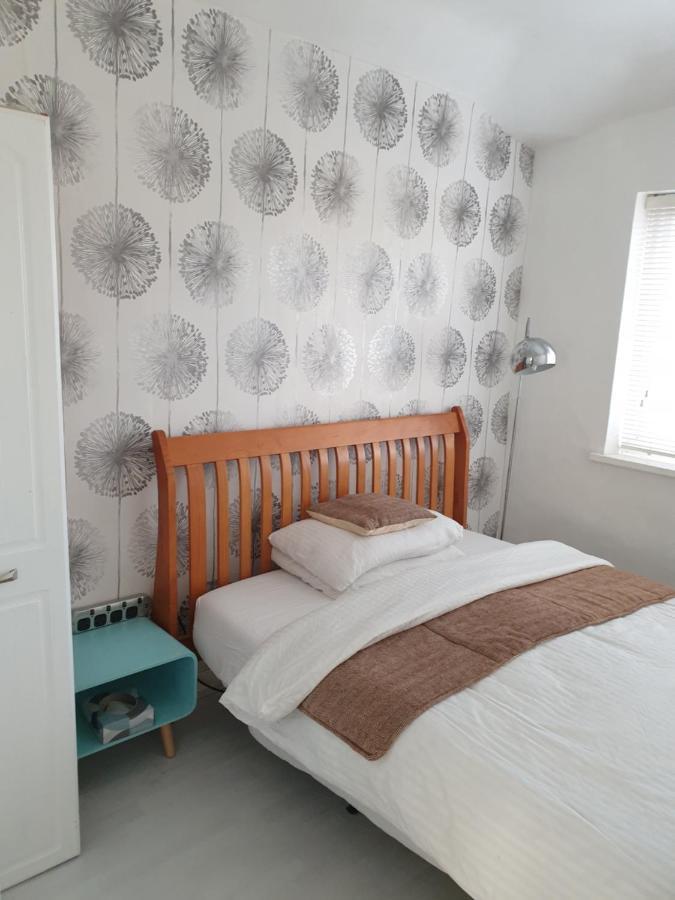 Tropical Garden Oasis Rooms Birmingham Bagian luar foto